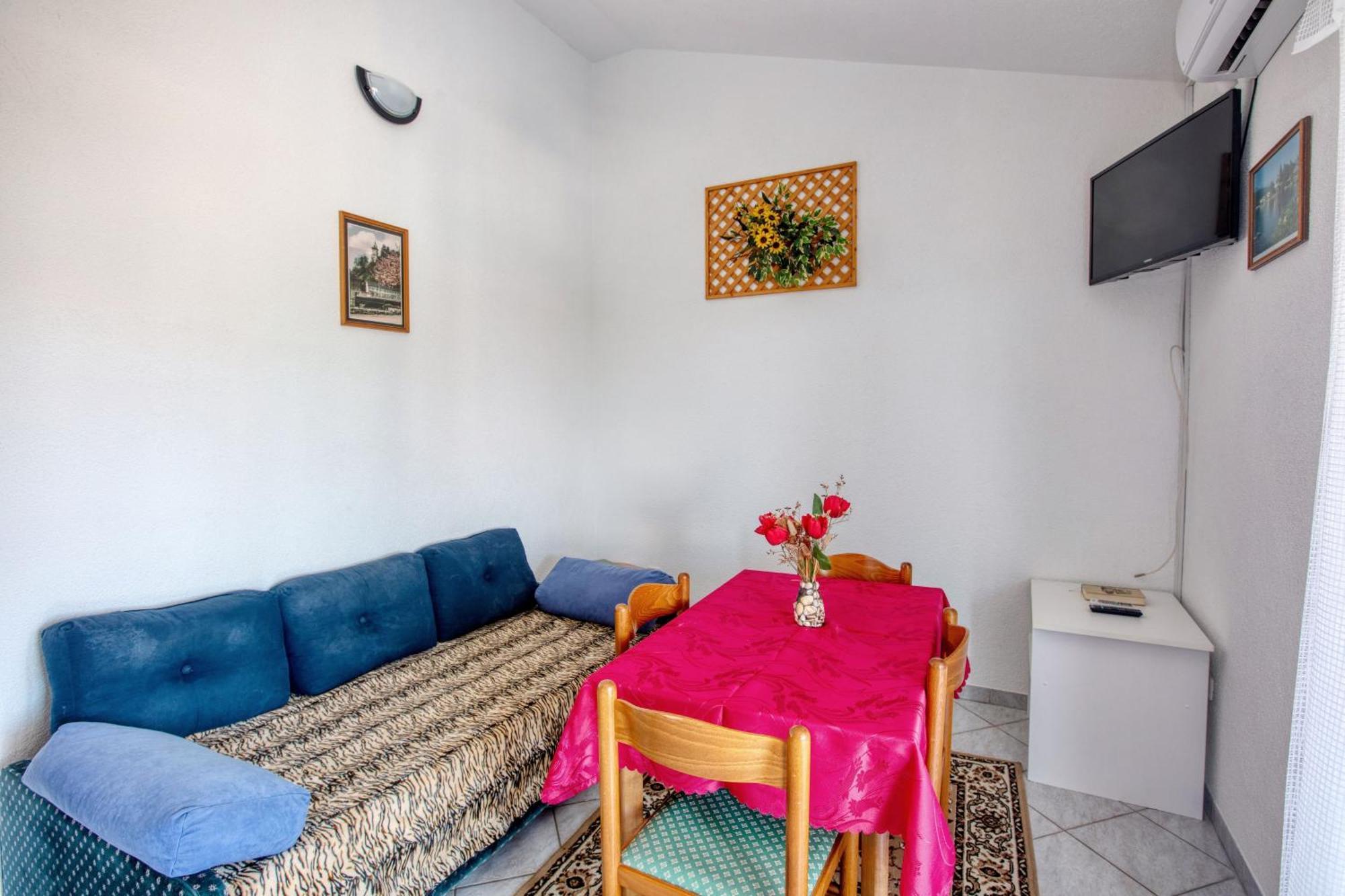 Apartments With A Parking Space Zablace, Sibenik - 4219 Kamer foto